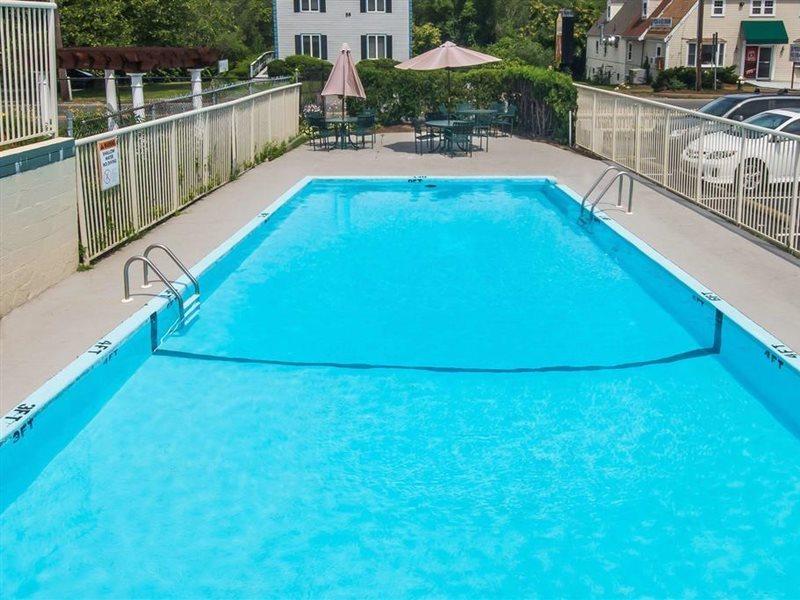 Relax Inn Cape Cod West Yarmouth Hyannis Ngoại thất bức ảnh